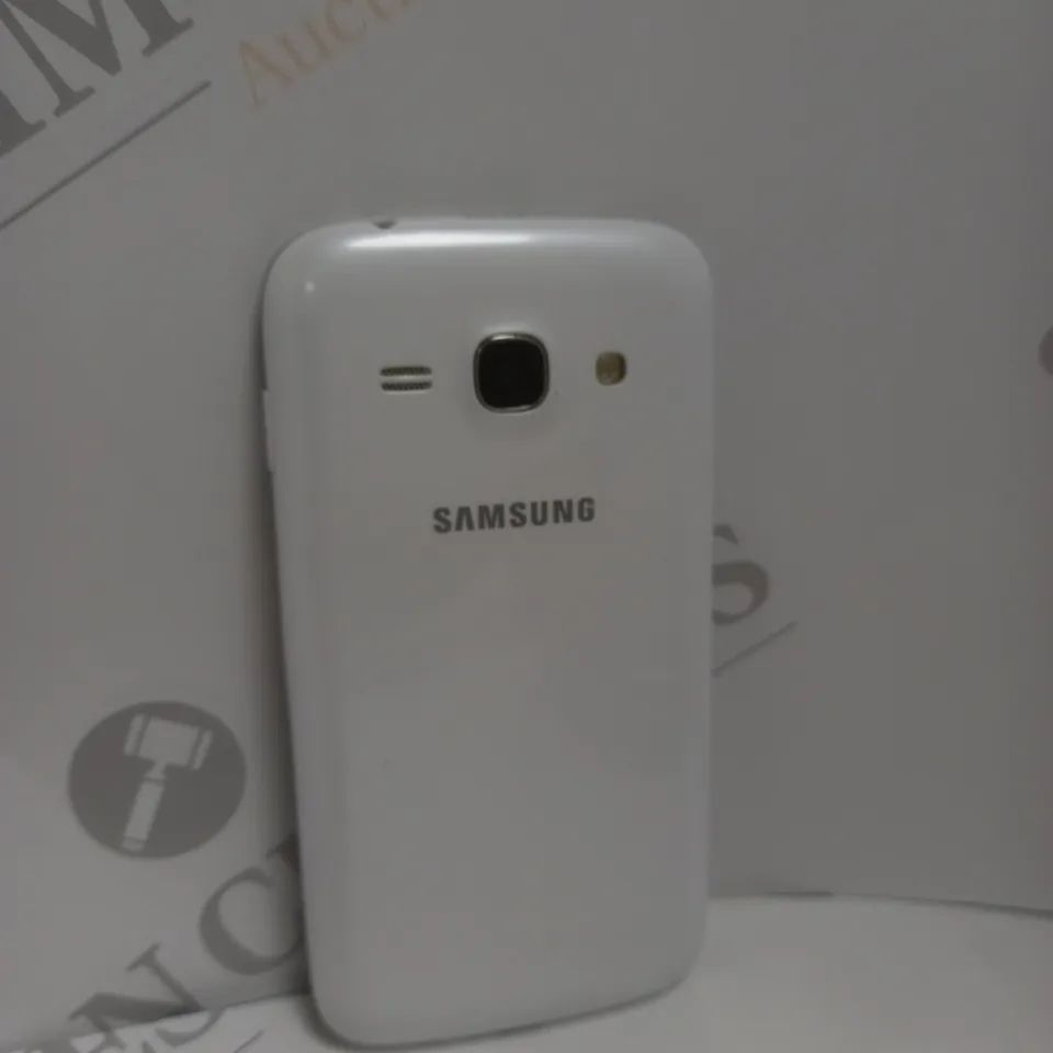 SAMSUNG GALAXY ACE 3 (GT-S7275R)