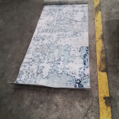 QUALITY DESIGNER AREA RUG - APPROXIMATELY 80X220CM