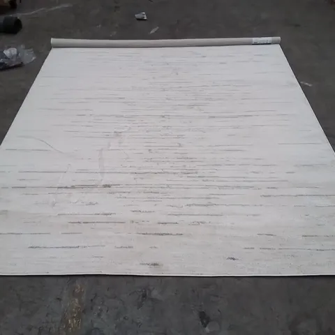 QUALITY DESIGNER AREA RUG - APPROXIMATELY 305X235CM