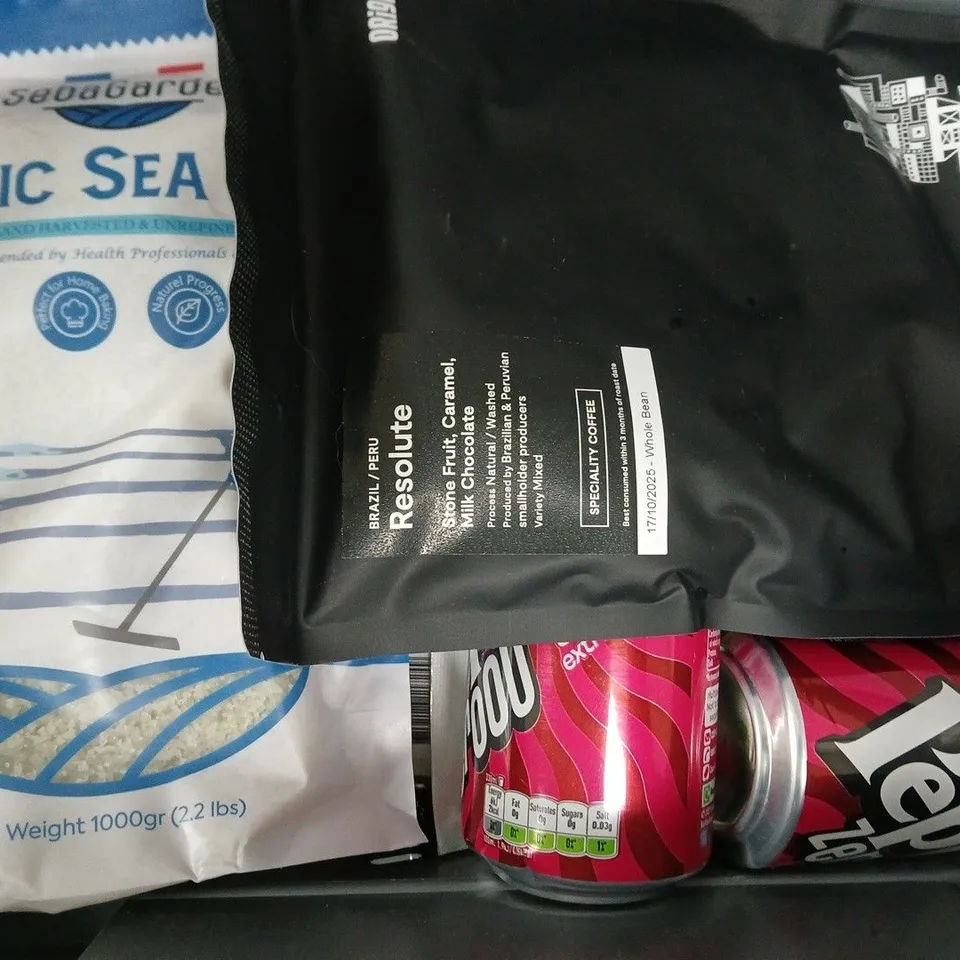 APPROXIMATELY 10 ASSORTED FOOD AND DRINK ITEMS TO INCLUDE FRUIT SHOOT, REIGN, DR PEPPER, ETC