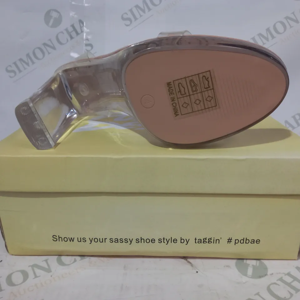 BOXED PAIR OF PUBLIC DESIRE OPEN TOE HEELS IN BEIGE/CLEAR UK SIZE 4