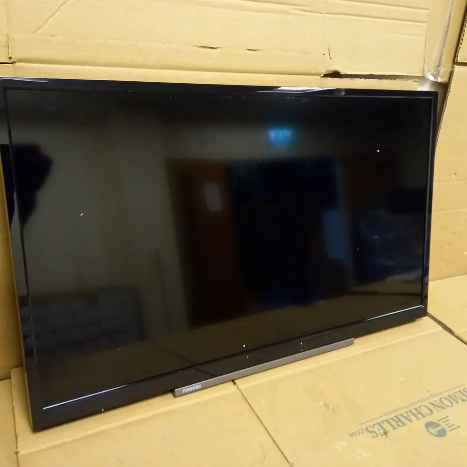 TOSHIBA 32LL3C63DB LED HDR FULL HD 1080P SMART TV