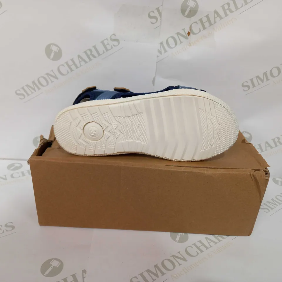 LA REDOUTE SPORT SANDALEN MET KLITTENBAND IN BLUE - EU 35