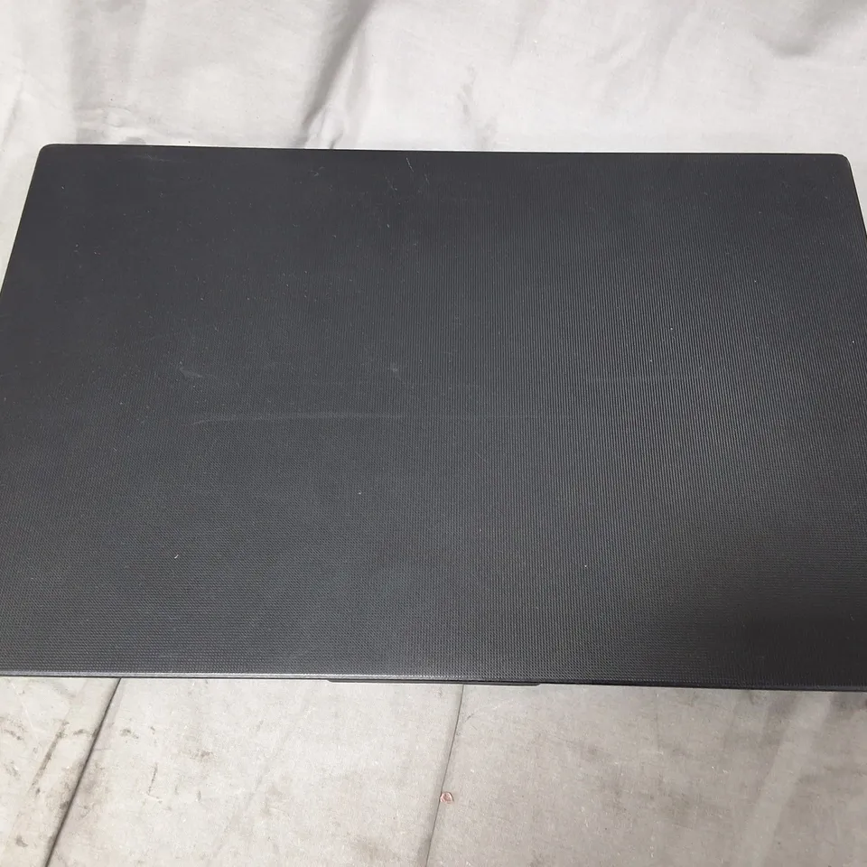 UNBOXED LENOVO V15 G3 AMD RYZEN 5000 SERIES 512GB LAPTOP IN BLACK