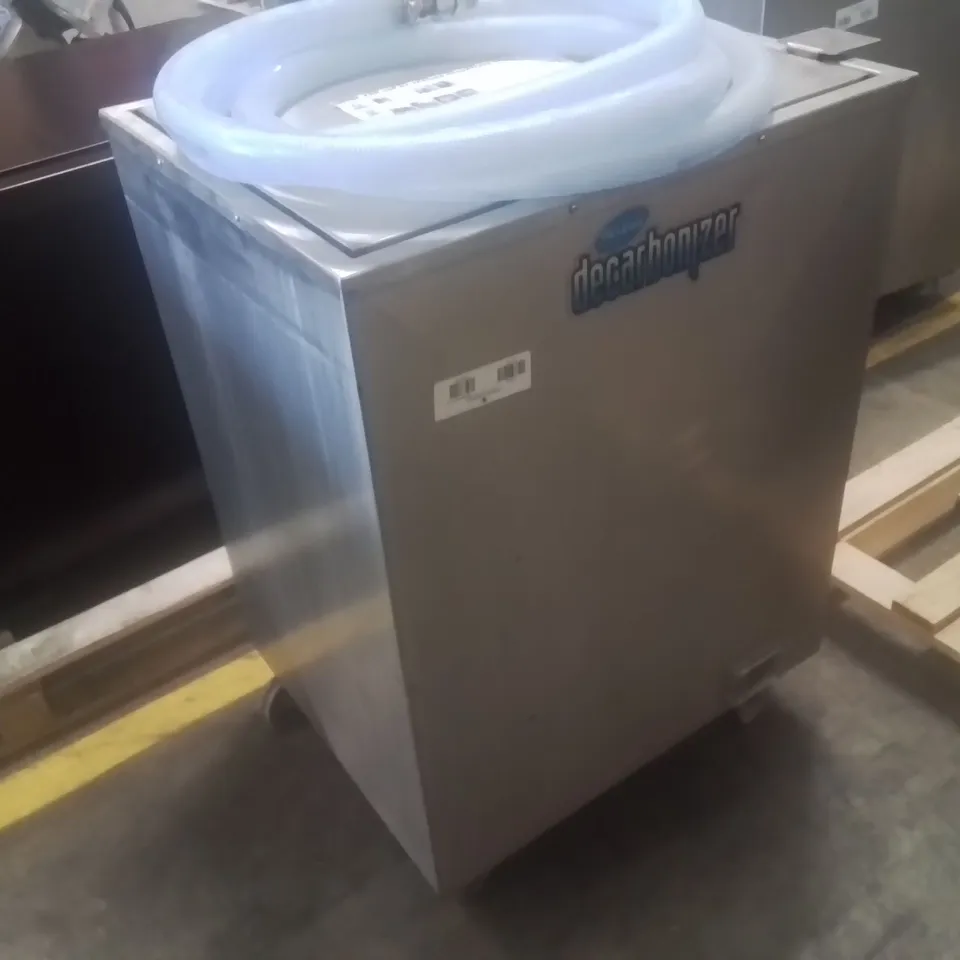 VACLENSA COMMERCIAL DECARBONIZER 