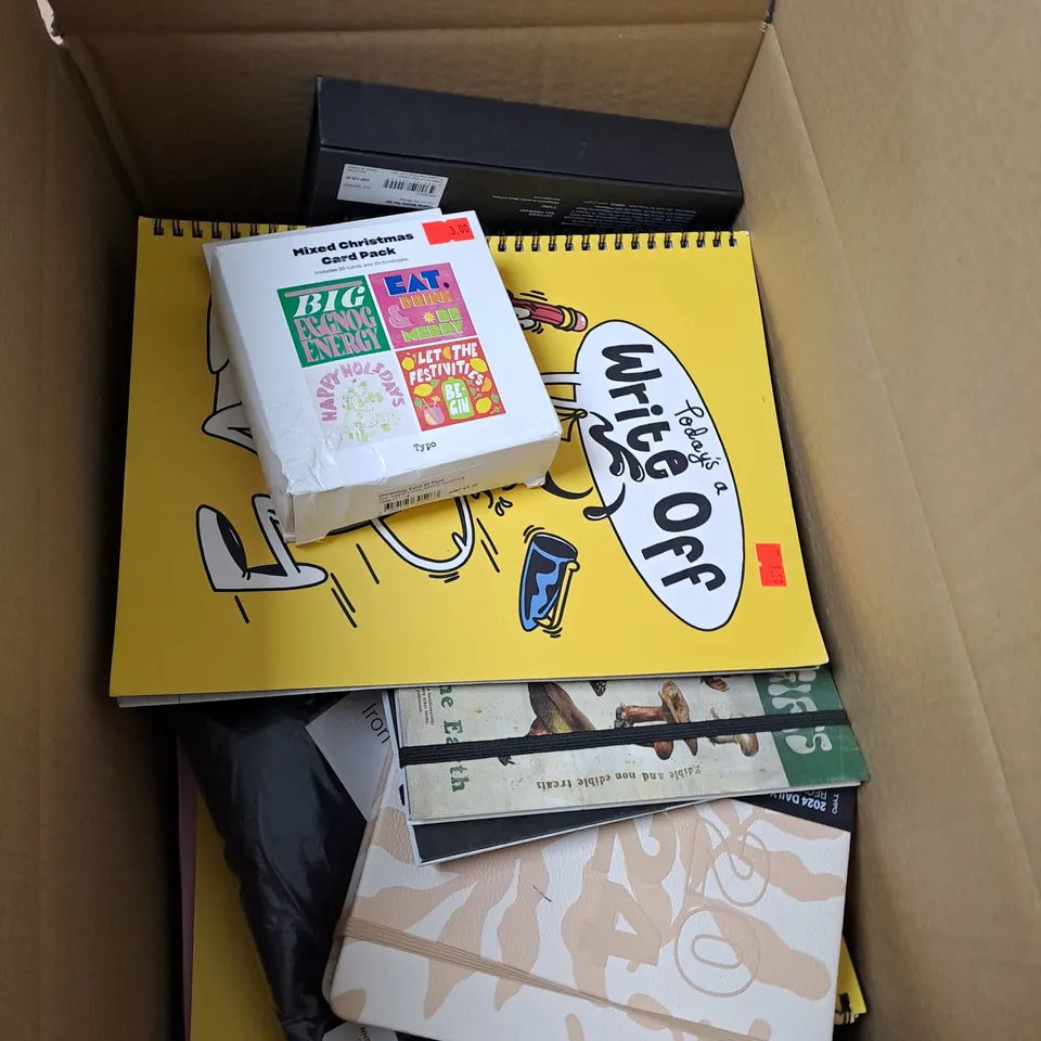 BOX OF ASSORTED HOUSEHOLD ITEMS TO INCLUDE MUGS, NOTEPADS, CANDLES ETC 