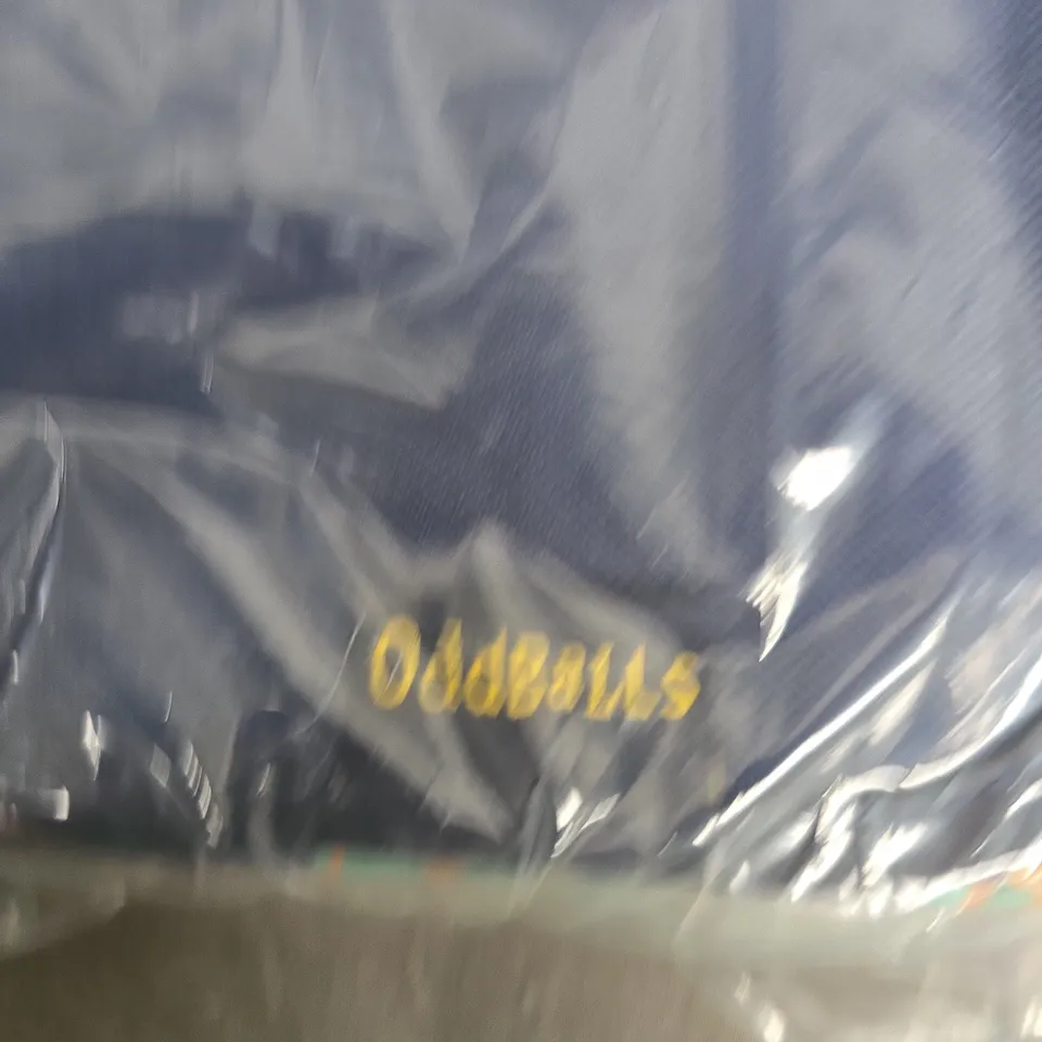 BAGGED ODDBALLS HIBISCUS PICNIC BLANKET