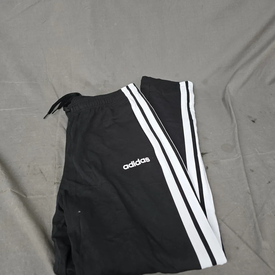 ADIDAS TRACK PANTS – SIZE UNSPECIFIED