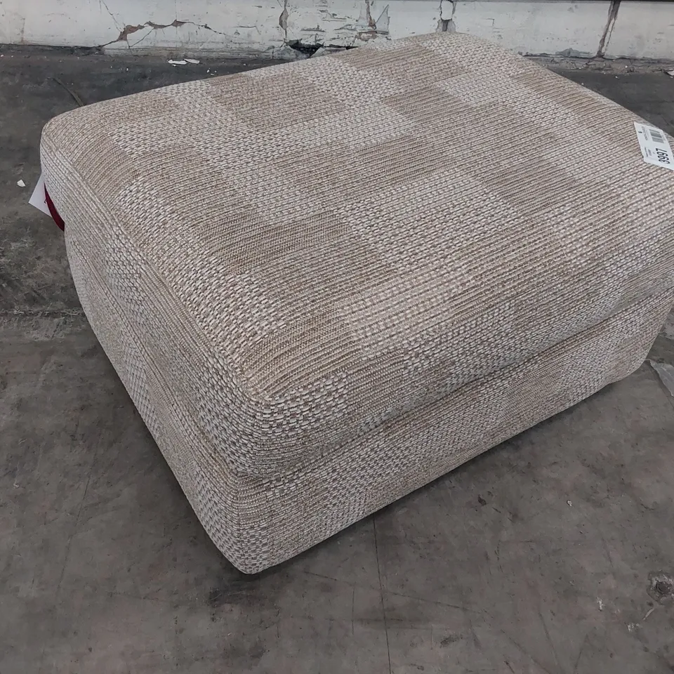 QUALITY BRITISH DESIGNER G PLAN SEATTLE STORAGE FOOTSTOOL FARO SAND FABRIC