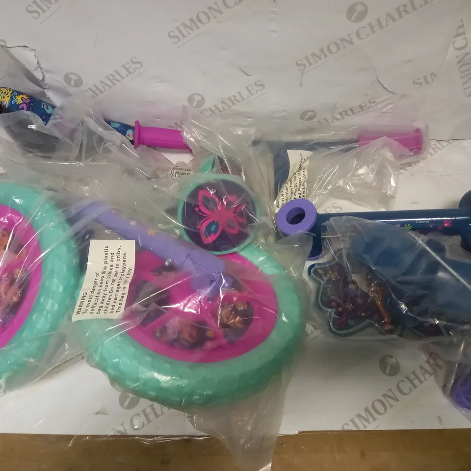 DISNEY ENCANTO 2-IN-1 10" TRAINING BIKE RRP £54.99