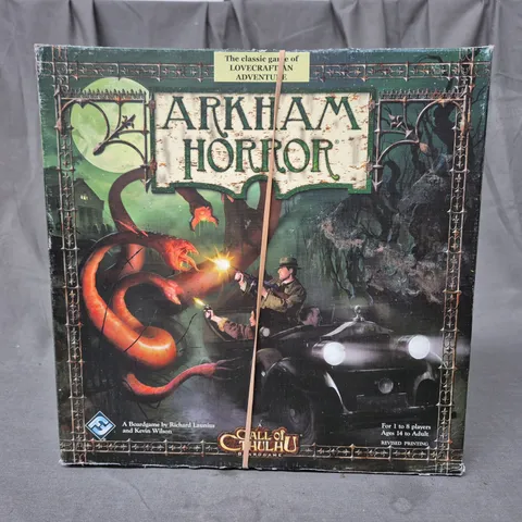 ARKHAM HORROR - A CALL OF CTHULHU BOARD GAME