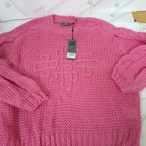 COUTUE EMBLEM OVERSIZED KNIT JUMPER IN PINK - M