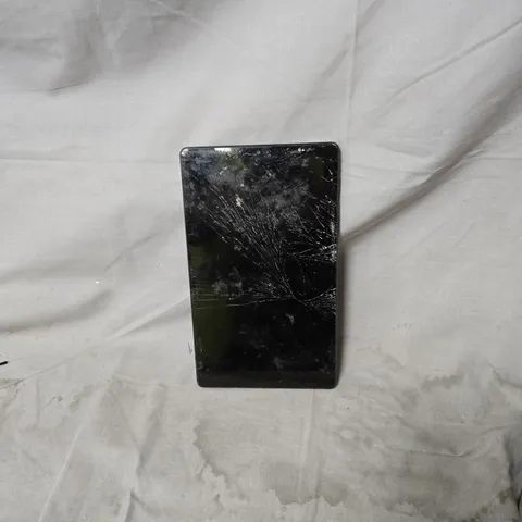 SAMSUNG TABLET – BLACK, CRACKED FRONT DISPLAY