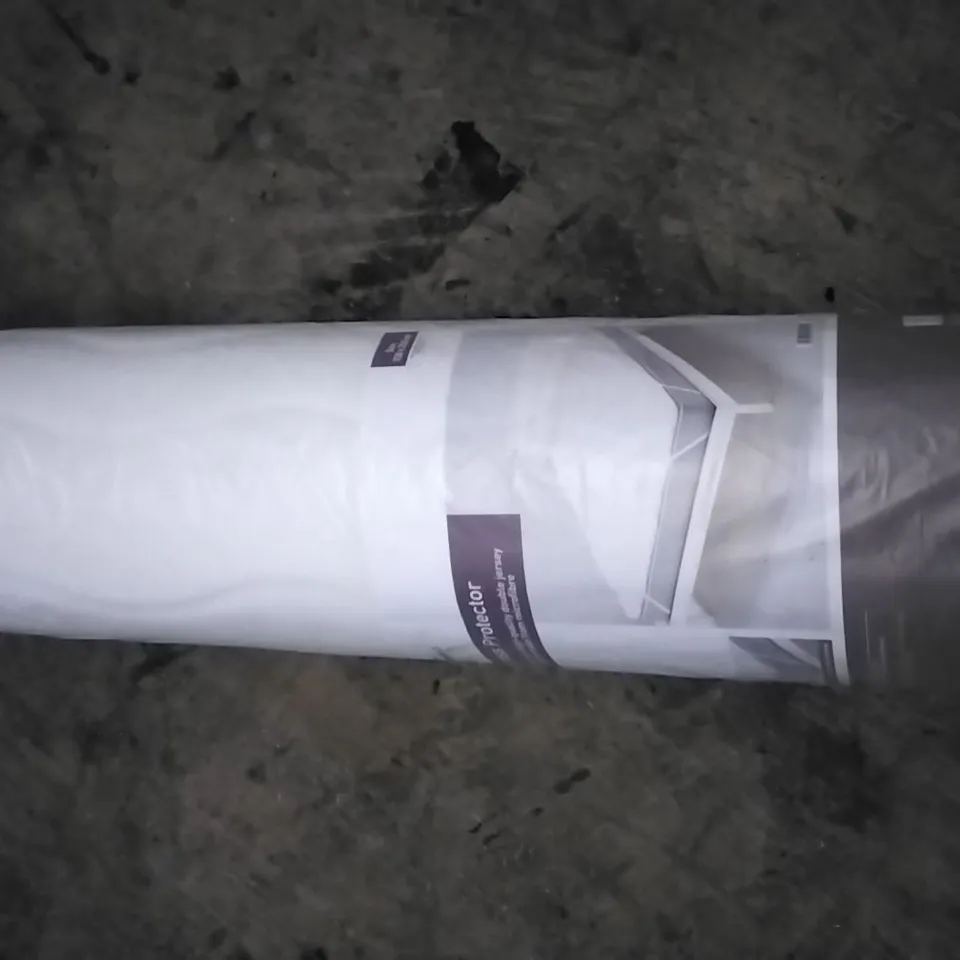 LIVARNO MATTRESS PROTECTOR 150 X 200CM