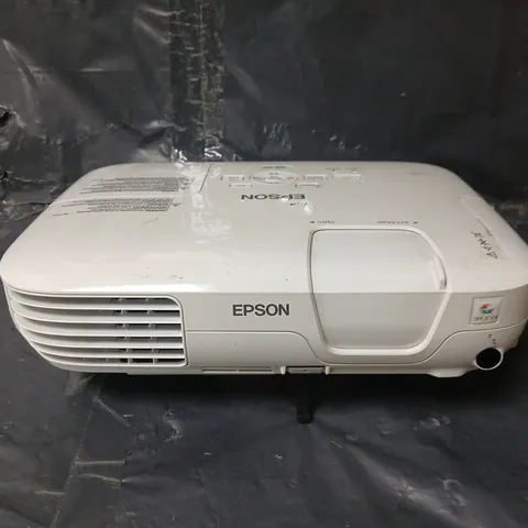 EPSON EB-X9