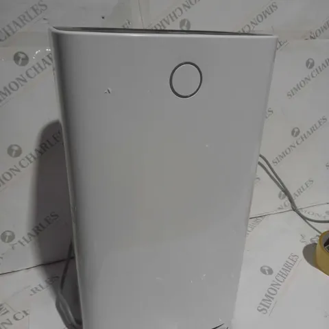 BOXED 12L DEHUMIDIFIER WITH 2L WATER TANK AND TIMER