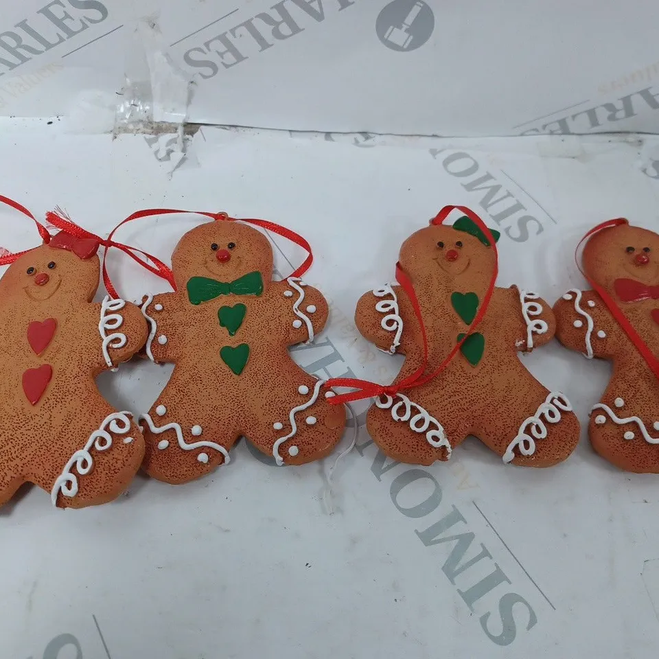 SET OF 4 GINGERBREAD ORNAMENTS RRP £13.99