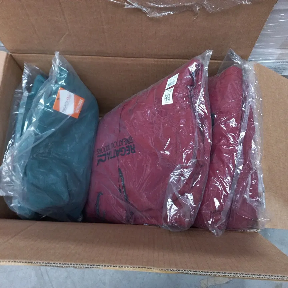 LOT OF 7 BRAND NEW REGATTA ITEMS INCLUDE HADFIELD FLEECES AND STERLING COATS - UNCHECKED SIZES