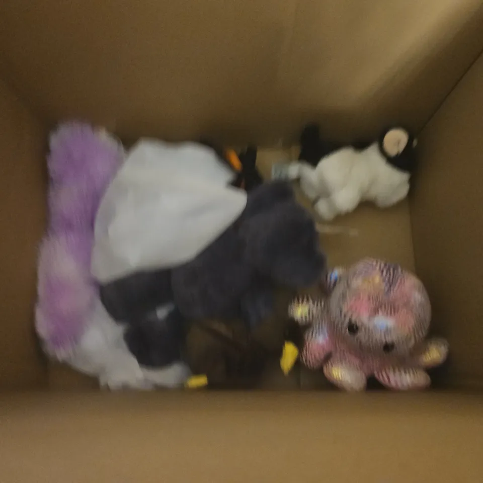 LOT OF 12 ASSORTED PLUSHIES TO INCLUDE FURBY AND BABY YODA