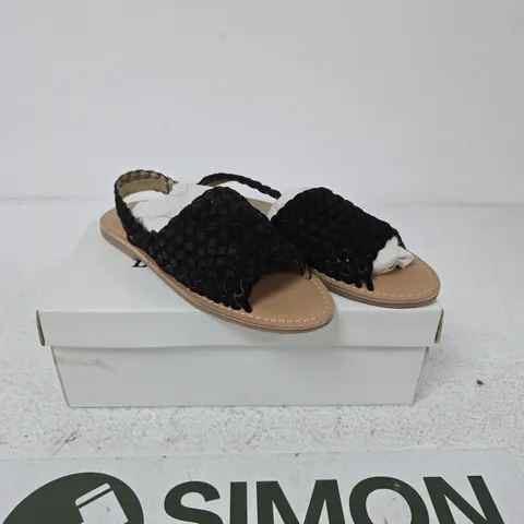 LEATHER WOVEN SANDALS – WOMEN'S, LEATHER COLLECTION - 4