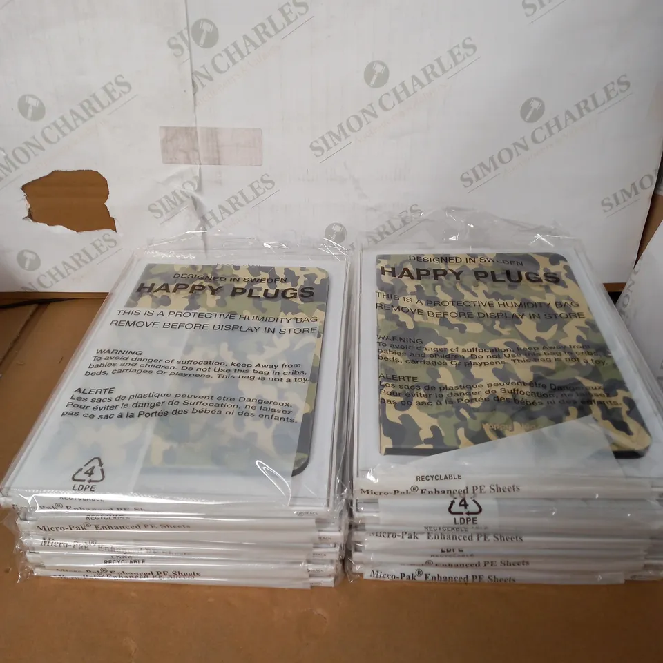 LOT OF 10 HAPPY PLUGS IPAD AIR BOOK CASES - CAMO