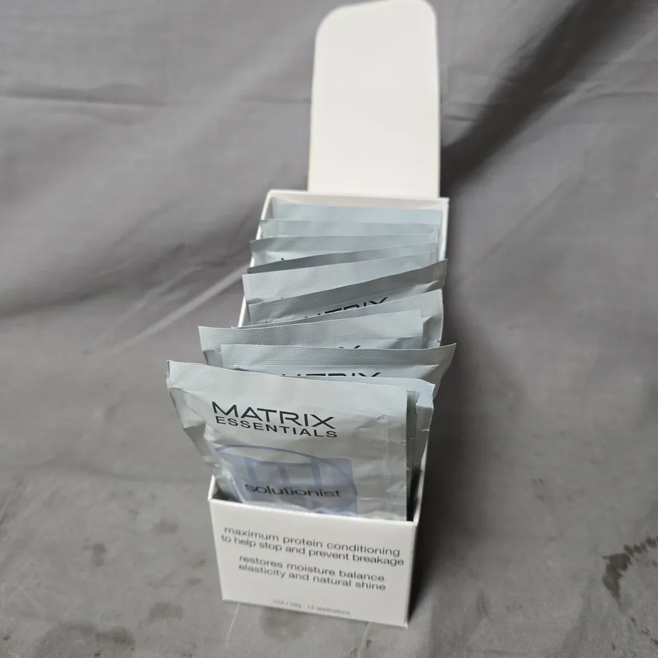 MATRIX ESSENTIALS SOLUTIONIST PROTOPAK RESTRUCTURING TREATMENT – X6