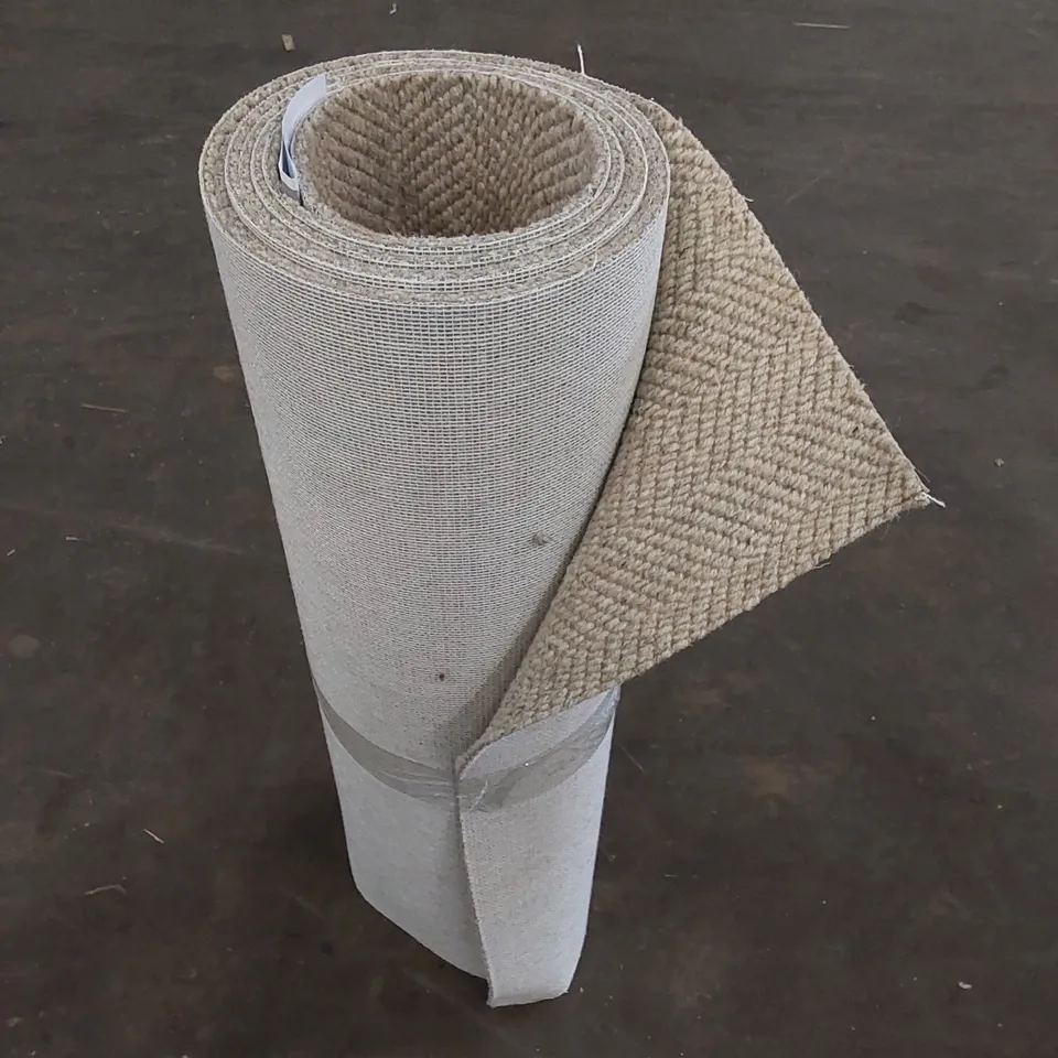 ROLL OF QUALITY LAKELAND WEAVE ULLSWATER CARPET // SIZE: 0.7m X UNSPECIFIED 