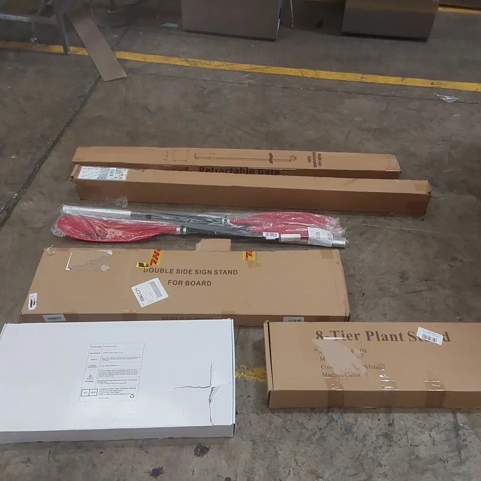 PALLET OF ASSORTED ITEMS INCLUDING: SHOWER MIXER SYSTEM, 8-TIER PLANT STAND, DOUBLE SIDE SIGN STAND, RETRACTABLE GATE, LED BATTEN LIGHT ECT