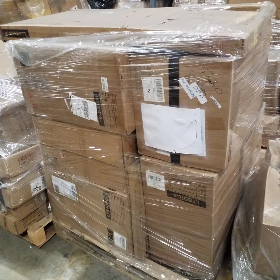 PALLET CONTAINING ASSORTED PRODUCTS INCLUDING TRASH CANS, CLOTHES RACK & OFFICE SWIVEL CHAIR