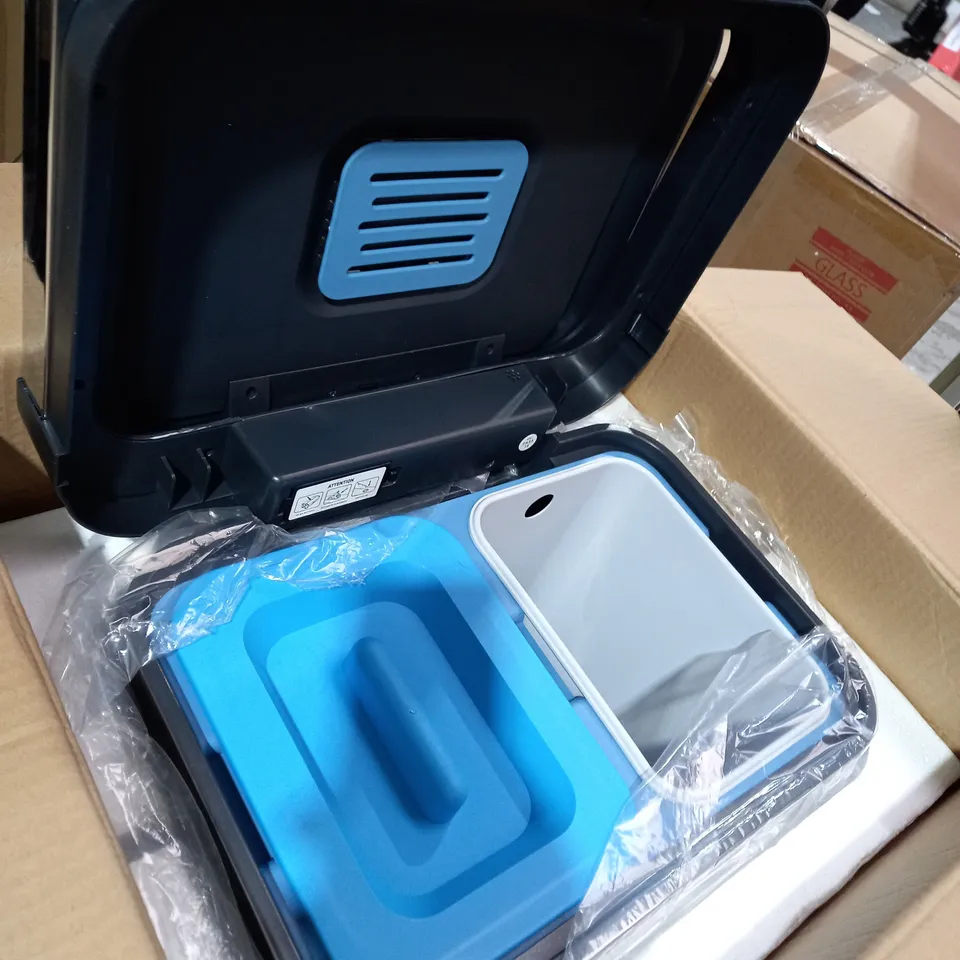 RECYCLING TOWER BIN WITH SENSOR 