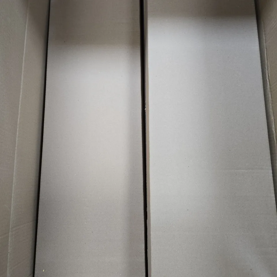 12 X BOXES OF GISELA GRAHAM FAUX ACHILLEA SPRAY BUNCHES IN NATURAL YELLOW - 6 BUNCHES PER BOX 