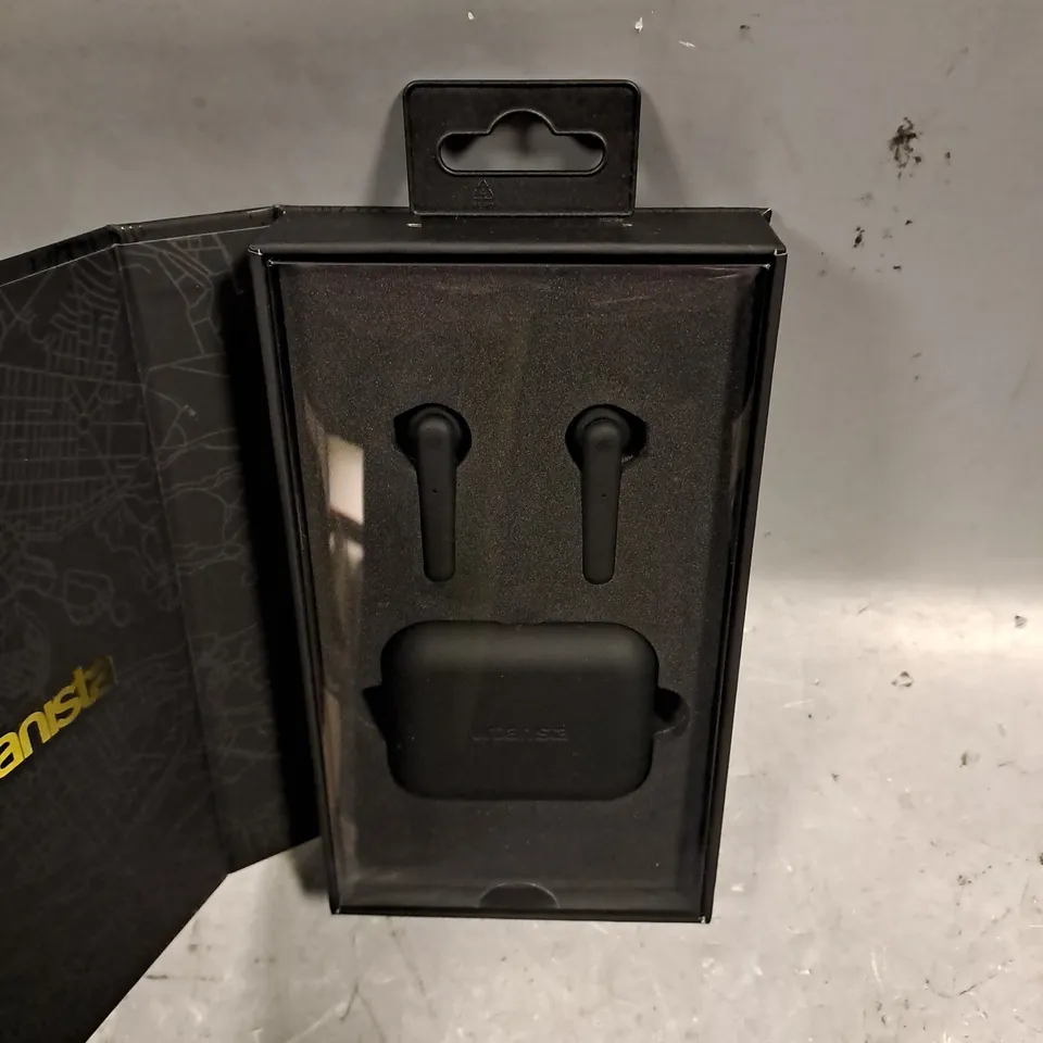 3 X BOXED URBANISTA STOCKHOLM TRUE WIRELESS EARPHONES