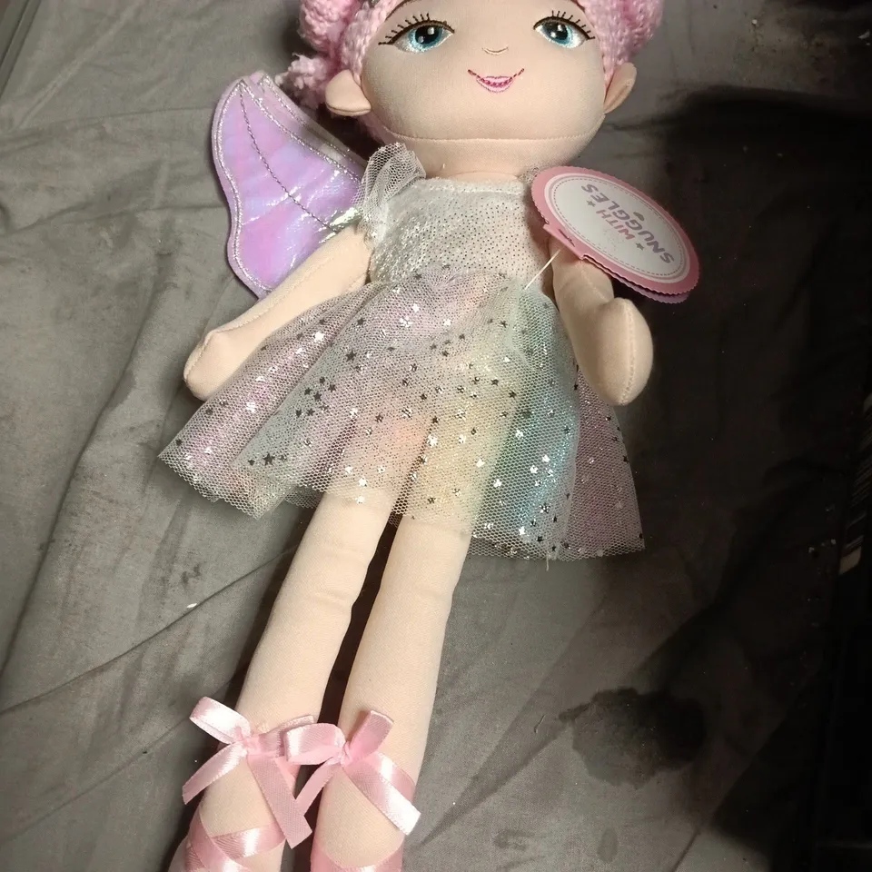 BOX OF APPROXIMATELY 10 ASSORTED TOYS INCLUDING SCHOOL STATIONARY SET , WITH SNUGGLES DOLL AND SNAP BAND 