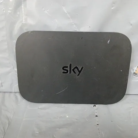 SKY EM150 Q MINI BOX