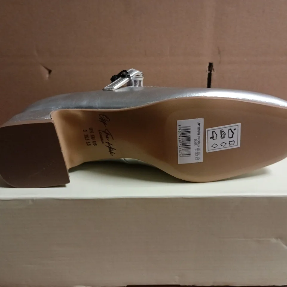 OFF THE HOOK LONDON PICCADILLY SILVER MARY JANE SHOES – UK 3