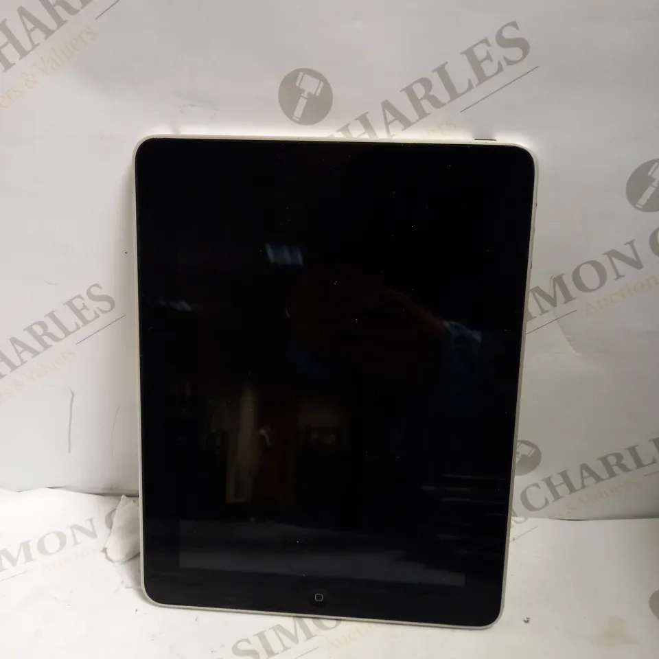 APPLE IPAD MODEL: A1219