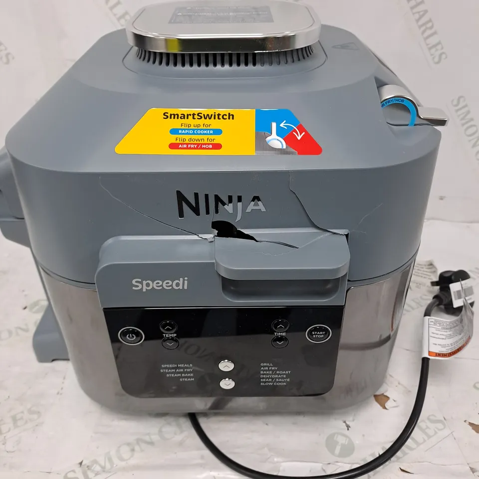 OUTLET NINJA SPEEDI 10 IN 1 5.7L RAPID-COOKER & AIR FRYER