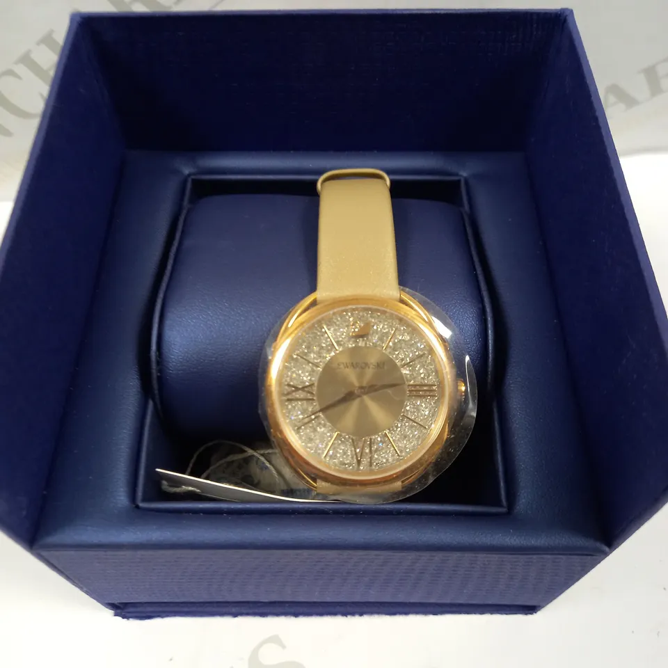 SWAROVSKI LADIES LEATHER STRAP STONE CLUSTER WATCH 