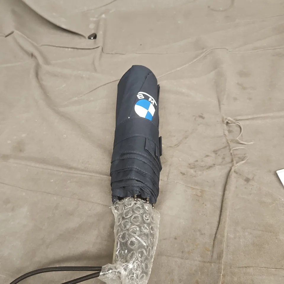 BMW POCKET UMBRELLA WITH COVER