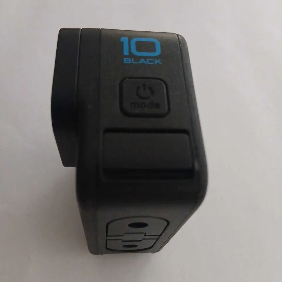 GOPRO HERO10 BLACK ACTION CAMERA