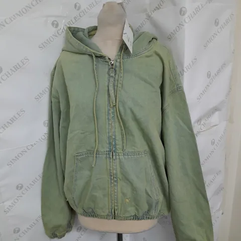 ZARA HOODED CUFFED ZIP UP JACKET IN GREEN WASH DENIM SIZE M
