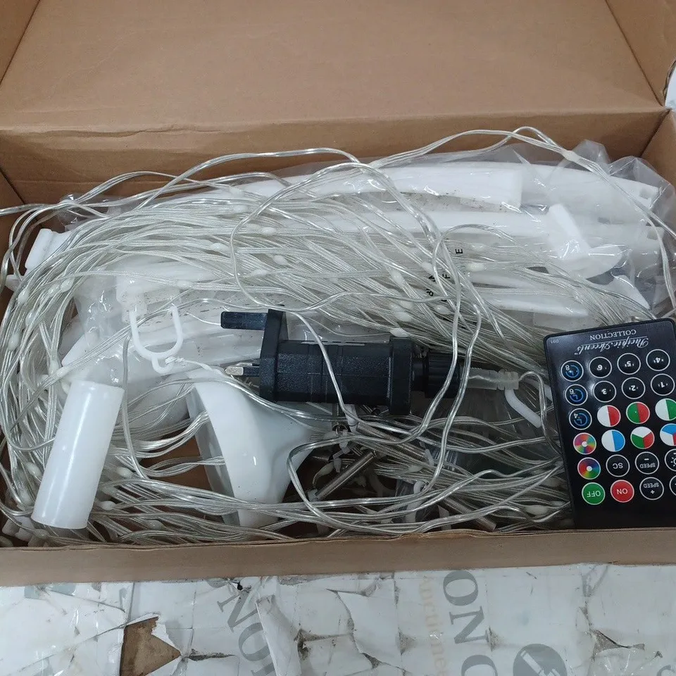 BOXED FLIPO INDOOR/OUTDOOR CHRISTMAS TREE LIGHT