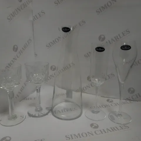 LOT OF 5 WINE GLASSES/DECANTER
