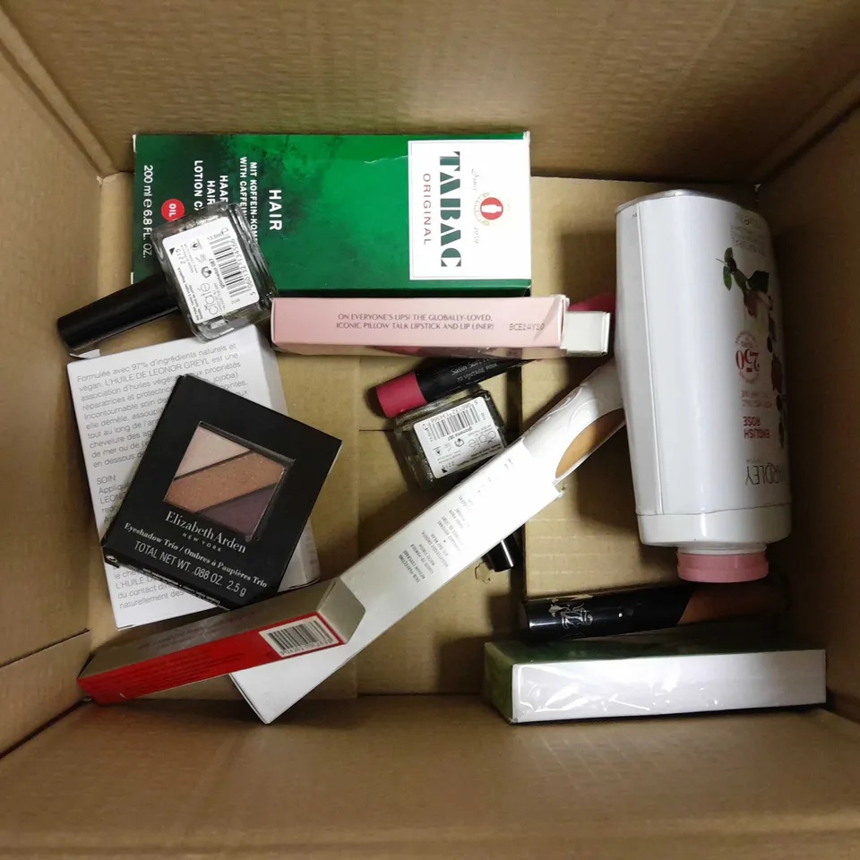 APPROXIMATELY 20 ASSORTED HEALTH AND BEAUTY ITEMS TO INCLUDE TABAC ORIGINAL HAIR TONIC (200ml), JOOP! HOMME EAU DE TOILETTE (30ml), MADE BY COOPERS HAPPY ATMOSPHER MIST (100ml), ETC