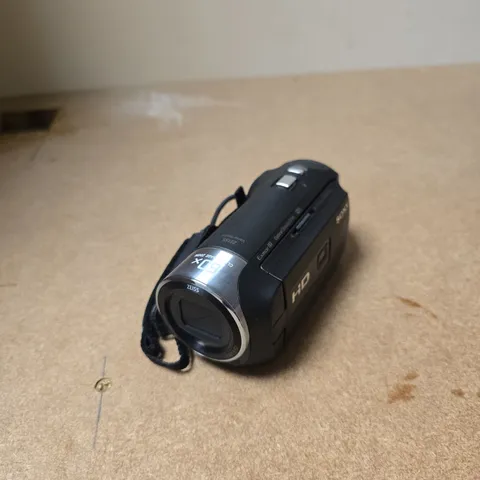 SONY HDR-PJ410 HANDYCAM CAMCORDER β BOXED, ZEISS LENS