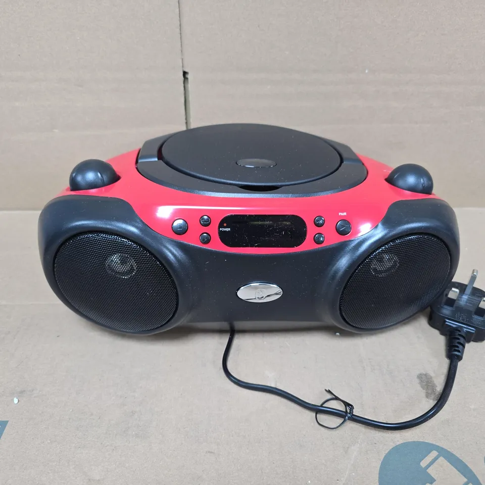 BLUETOOTH CD BOOMBOX IN RED