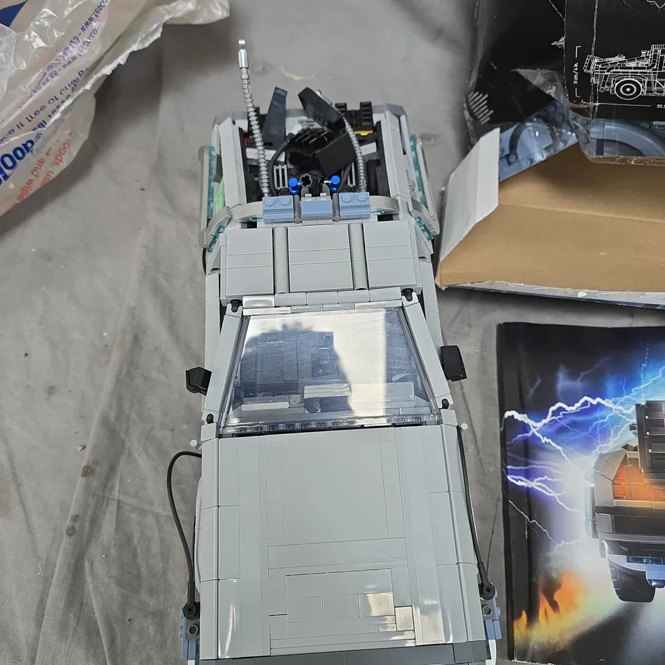 LEGO BACK TO THE FUTURE TIME MACHINE BRICK-BUILT DISPLAY MODEL (DELOREAN)