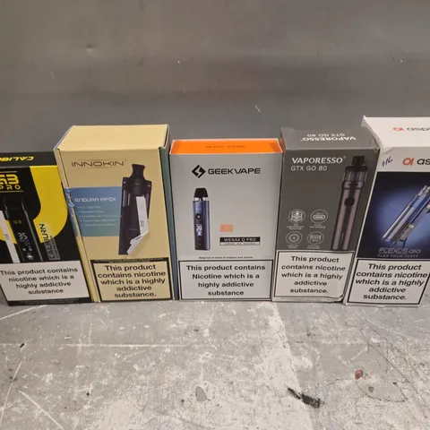 BOX OF APPROXIMATELY 18 ASSORTED E-CIGARETTES PRODUCTS TO INCLUDE - ASPIRE, GEEK VAPE, INNOKIN ETC