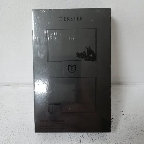 EKSTER CARDHOLDER 2 – JET BLACK (BOXED AND SEALED)