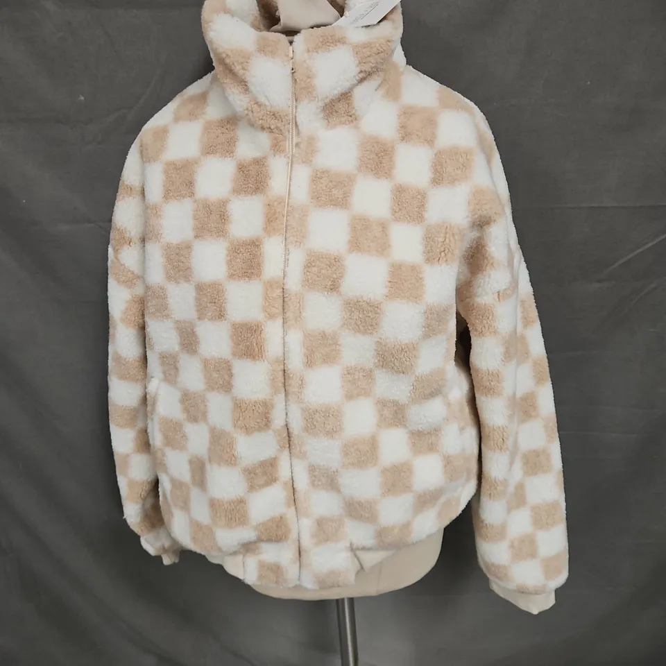 HUNTER + ROSE CHECKED TEDDY COAT IN CREAM/BEIGE SIZE L